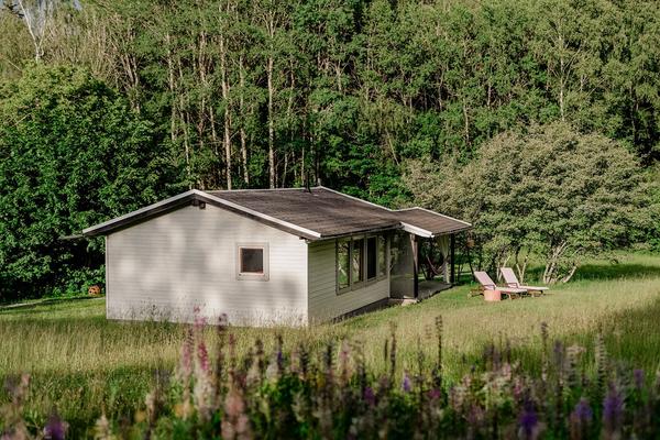 Dein Bio-Naturchalet im Grünen